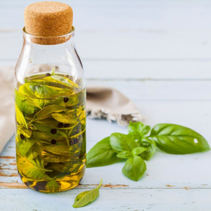 ACEITE ESENCIAL DE ALBAHACA SANTA CALIDAD PREMIUM AL POR MAYOR DE VIETNAM - Product Image 5