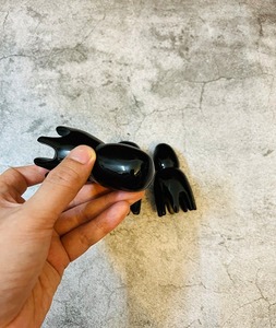 Peine de Dientes Anchos de Cuerno de Búfalo Blanco, Ecológico, Antiestático, de Forma Natural, para Salón, Hogar, Masajes, Hecho a Mano por F S INTERNATIONAL - Product Image 1