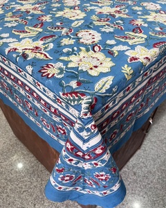 Nappe en 100% coton à imprimé floral fabriquée à la main Bloc imprimé traditionnel Patrimoine Rectangle Couverture Artisan Design Cover - Product Image 1