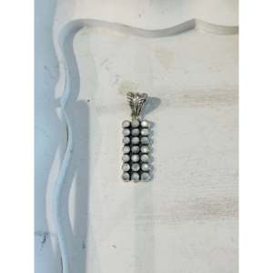 จี้เงินแท้ทรงสี่เหลี่ยมแบบกลุ่ม ทำมือจากเซาท์เวสต์ - Product Image 3