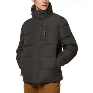 Chaqueta Cortavientos Acolchada con Capucha y Cuello Alto, Personalizada por el Fabricante, de Alta Calidad, con Características de Secado Rápido y Transpirable - Product Image 2