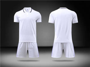 Maillot de sport de football personnalisé de bonne qualité maillot de football costume de football respirant séchage rapide nom de l'équipe de football maillot de football - Product Image 2