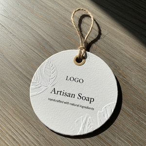 Étiquette volante en papier ronde étanche avec ficelle pour la décoration artisanale d'emballage cadeau (logo personnalisé respectueux de l'environnement accepté) - Product Image 1