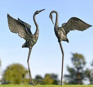 야외 정원 장식 현대적인 스타일 헤론 크레인 동상 새 금속 동물