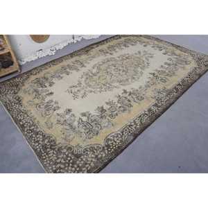 Alfombra de lana turca Vintage de 6 pies, 2x9 pies y 7 pulgadas, tejido plano de retazos beige y marrón para decoraciones de sala de estar con respaldo de látex - Product Image 2