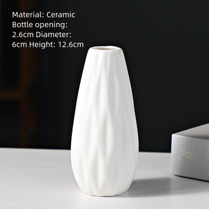 Wholesale Modern Simple <strong>White</strong> Matte Ceramic Tabletop <strong>Vase</strong> Hot Selling for Dried <strong>Flowers</strong> Decoration - Product Image 5