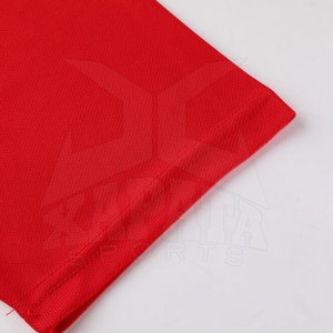 Nouvelle arrivée 2025, uniforme de football à manches courtes respirant et léger, sur mesure, avec un design unique, meilleur prix - Product Image 5