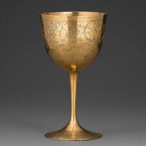Copa de latón sagrado con niebla de corona, Metal cáliz de vino de, Copa tradicional con acabado antiguo para rituales religiosos y altares de Iglesia - Product Image 3