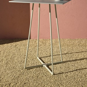 <b>Table</b> Base 109 cm High, Painted Metal Frame with Aluminium Base, Outdoor Use, for Bar and Restaurant <b>Tables</b> - Product Image 4