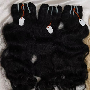 Cheveux vierges indiens naturels, de très bonne qualité garantie, cheveux vierges indiens non traités, ondulés et de très bonne qualité - Product Image 6