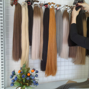 Venta al por mayor a granel de alta calidad Virgen Remy Extensiones de cabello Color claro Estilo recto Peluca trenzada Paquetes de cabello crudo - Product Image 4
