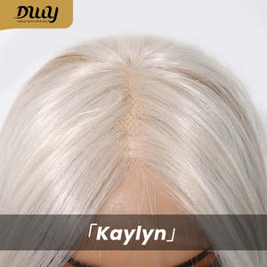 Perruque synthétique ondulée naturelle Chicago-DWY 136 avec dentelle transparente, mèches blondes arctiques - Product Image 5