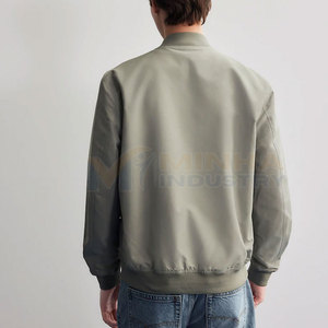 Chaqueta Bomber de Invierno Personalizada Más Vendida, Nueva Llegada, Chaqueta Bomber para Hombre Hecha en Pakistán - Product Image 3