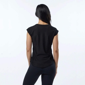 Cómoda Camiseta de algodón suave con cuello redondo para mujer, camiseta ligera personalizada en blanco, moda para exteriores, informal, elegante, uso diario - Product Image 2