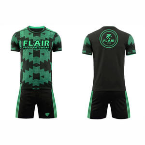 Uniformes de Fútbol Personalizados de la Mejor Calidad, Transpirables y Cómodos, Servicio OEM, para Adultos, Hombres, Jugadores, Pantalones Cortos Impermeables - Product Image 1