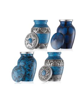 Pequeñas urnas de cremación para cenizas humanas Mini JUEGO DE RECUERDO DE 4 azul y plata con estuche de terciopelo - Product Image 1