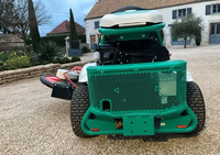 Débroussailleuse autoportée OREC Rabbit RMK151 de haut niveau hautes performances et polyvalence pour l'aménagement paysager professionnel