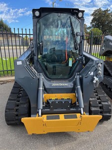Nouveau pour John Deere : Chargeuse compacte sur chenilles Premium 325G, poids opérationnel 4,2T - Haute qualité, garantie 2 ans, pour le concassage du béton et de la roche - Product Image 2