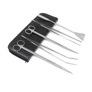 Kit d'instruments chirurgicaux 5 pièces avec outils en acier inoxydable, réglable et écologique, comprend un étui de transport - Product Image 2