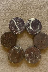 Juego de Posavasos de Mármol Rosso Levanto de 4 Pulgadas, Posavasos de Piedra Natural Hechos a Mano, Decoración de Hogar de Lujo - Product Image 4