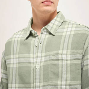 Chemise à carreaux personnalisée 1 poche poitrine fermeture bouton pression en flanelle en coton et laine pour hommes - Product Image 3