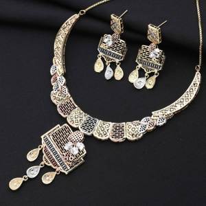 Conjunto de collares modernos de 3 tonos, joyería de moda personalizada, joyería de collares de 3 tonos, conjunto de joyería de 3 tonos, conjunto de joyería de tres colores - Product Image 1