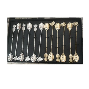 Juego de cubiertos reutilizables con logotipo de diseño de lujo, acero inoxidable 304, venta al por mayor, espacio personalizado, regalos elegantes para fiestas de negocios - Product Image 3