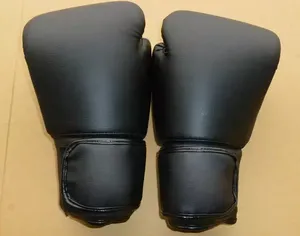 Gants de boxe en cuir de vachette de qualité supérieure, logo personnalisé, fermeture à boucle, couleurs et designs personnalisables pour le kick-boxing et le MMA - Product Image 1