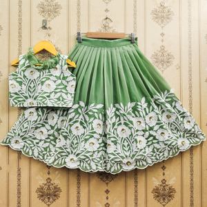 Ensemble Lehenga Choli pour enfants Shoryam Fashion Flower Pista brodé |   Robe longue pour filles, tenue ethnique pour fête et mariage |   Qualité d'exportation - Product Image 1