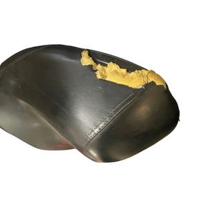 Original Aprilia Sportcity 125 2005 Saddle Underseat Seat <b>Lock</b> <b>Cable</b> for Motorcycle Seats Used Condition Leather Material - Product Image 5