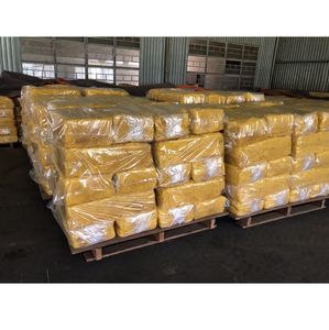 ยางสังเคราะห์ SVR 3L SVL 3L คุณภาพสูง มาตรฐานเวียดนาม วัตถุดิบธรรมชาติ สีเหลือง รูปทรงลูกบาศก์ สำหรับถุงมือและที่นอนจากเวียดนาม - Product Image 5