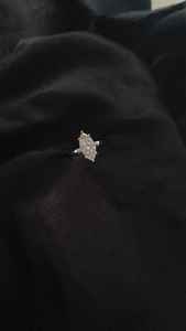 Vente en gros IGI GIA Certifié CVD VVS1 Diamant de laboratoire taille marquise 3CT 5CT 14K 18K Bijoux en or massif Bague de fiançailles pour femme - Product Image 3