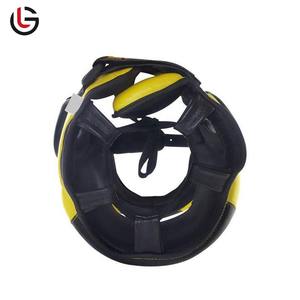 Protector DE SEGURIDAD DE CUERO MMA Kickboxing Head Guard Cuero de PU genuino y tocado de boxeo sintético para Artes Marciales Patrón impreso - Product Image 6