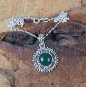 Collier pendentif soleil en argent sterling et onyx vert, bijoux ethniques, pierre précieuse naturelle, collier en argent, cadeau pour elle - Product Image 1