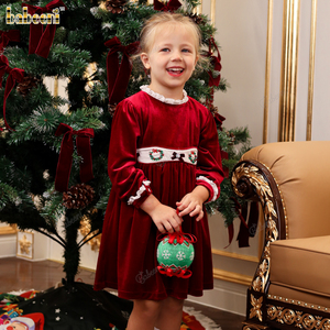 ชุดเดรสกำมะหยี่สีแดงลำลองสำหรับเด็กผู้หญิง แต่งลายปัก งานคริสต์มาส เป็นมิตรกับสิ่งแวดล้อม รับผลิตตามแบบ (ODM) ขายส่ง สำหรับฤดูใบไม้ร่วง รุ่น DR4300 - Product Image 1