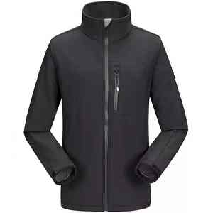 Veste softshell haut de gamme offrant une coupe flexible, une isolation thermique et une protection contre les intempéries, idéale pour une utilisation quotidienne en extérieur. - Product Image 4