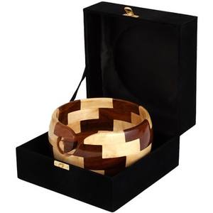 Bol de support de fil en bois fabriqué à la main avec fini naturel parfait pour organiser et stocker le fil tout en tricotant l'article de style de vie - Product Image 5