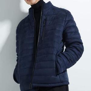 Marque privée Vestes de luxe d'hiver uniques surdimensionnées 2 couleurs pour hommes taille plus mode chauffée vente en gros manteau en duvet d'oie par Ayat Export - Product Image 2