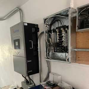 Kit solaire complet 63,4 kW - 6 onduleurs Sol-Ark 18K - Batterie lithium 122-128 kWh [EDGE PRO] - Product Image 6
