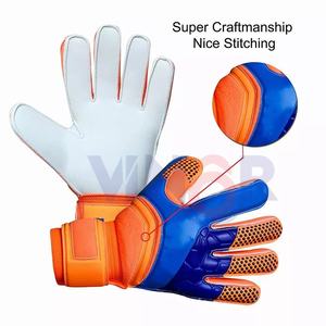 Gants de gardien de but de football en latex personnalisés de haute qualité 2026, cuir imperméable pour l'entraînement, tendance, service OEM - Product Image 3