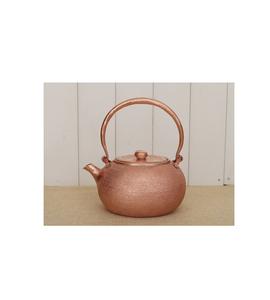 Hervidor de ebullición de cobre puro con base ancha para una distribución rápida del calor y la elaboración tradicional de té en las cocinas diarias - Product Image 2