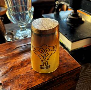 Gobelet en corne naturelle de buffle personnalisé de haute qualité fait à la main verres classiques en verre pour le vin et la bière pour les fêtes - Product Image 6