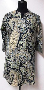 Kurti long et droit avec manches 3/4 pour l'été, noir, imprimé paisley et fleurs - Product Image 2