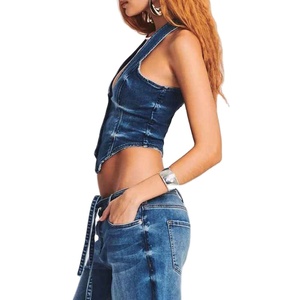 เสื้อผ้าสำหรับสวมใส่ประจำวันที่ดีไซน์ประณีต โครงสร้างสมดุล เนื้อผ้านุ่ม สวมใส่สบาย ยืดหยุ่นได้ มีสไตล์ ใช้งานได้หลากหลาย คุณภาพพรีเมียม เสื้อเดนิมผู้หญิง - Product Image 3