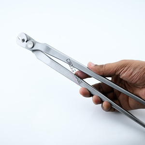 Herramienta de herradura Premium para caballos, extractor de clavos, alicates para tirar de clavos para caballos, eliminación de herraduras, hecho de acero - Product Image 5