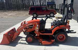 Mini Tractor Agrícola Kubota BX1880 de 18 HP con Cargador Frontal |   Tractor Agrícola Kubota BX1880 4x4, Mini Tractor para Granja en Venta - Product Image 4