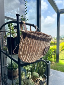 Cesta de Ratán Hecha a Mano con Correas de Cuero, Cestas de Almacenamiento Hechas a Mano, Ratán Natural, Modernas y Multifuncionales, Hechas en Vietnam - Product Image 6