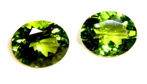 Mixed Shape & Size 100% Natural Green Peridot Loose Faceted Trillion <b>Cushion</b> <b>Round</b> Cut Shape Precious Jewelry Making Loose Gems - Product Image 6