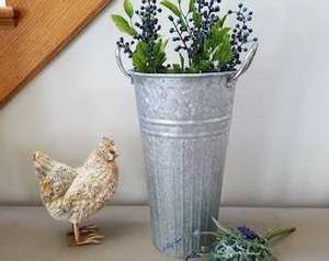 Seaux de jardinières en métal faits à la main de qualité supérieure pour la décoration de la maison et du jardin Jardinières en métal à vendre - Product Image 4