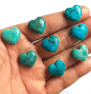 一款优质西藏绿松石平板宝石15毫米绿松石雕刻心形凸圆形宝石爱情珠宝